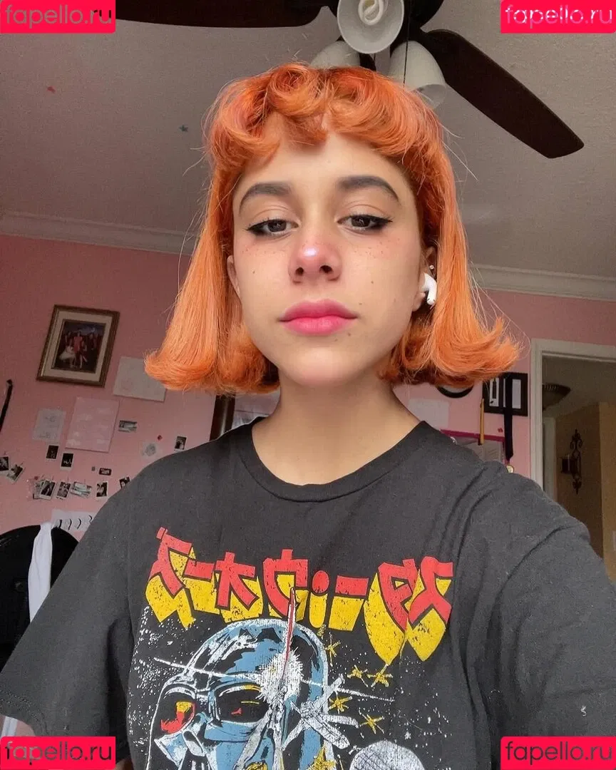 https: / littlebunnygrl Onlyfans Photo Gallery 