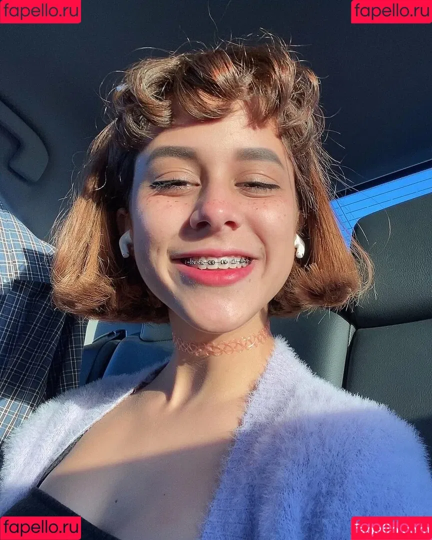 https: / littlebunnygrl Onlyfans Photo Gallery 