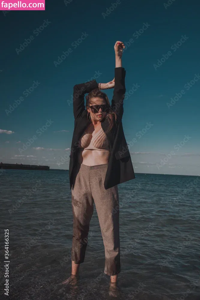 liyaberry Onlyfans Photo Gallery 