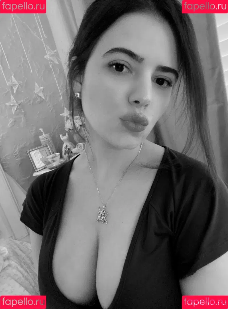 ilovejohnkimble / t80085 / vanessinator Onlyfans Photo Gallery 