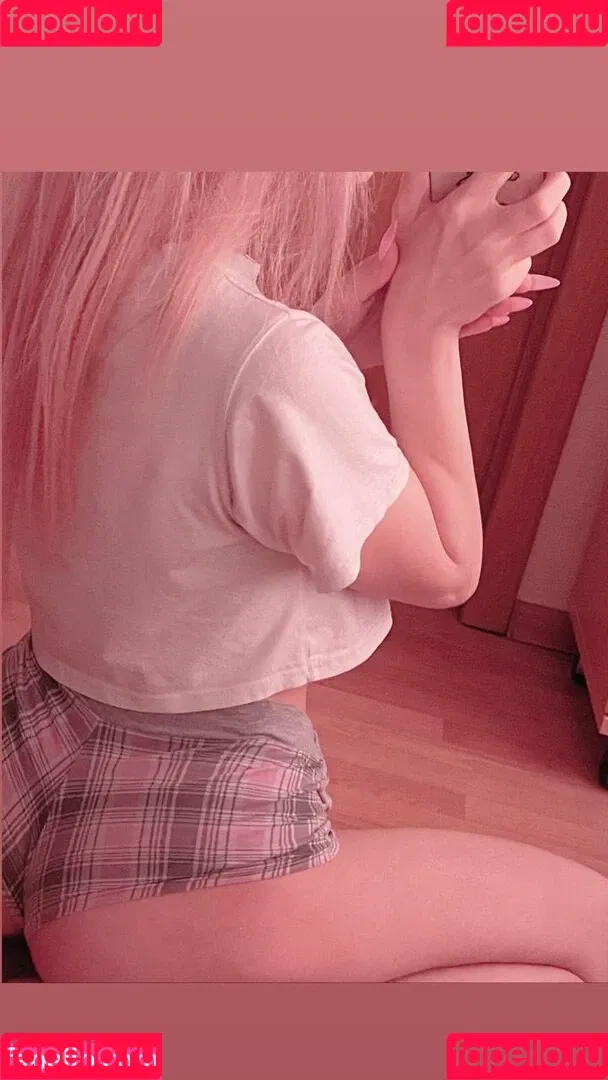 evilskyyyyyy / sadbabyvikki / tetriavikki / vikkibubu / wetkuccigal Onlyfans Photo Gallery 