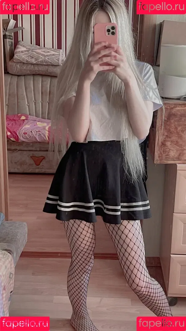 evilskyyyyyy / sadbabyvikki / tetriavikki / vikkibubu / wetkuccigal Onlyfans Photo Gallery 