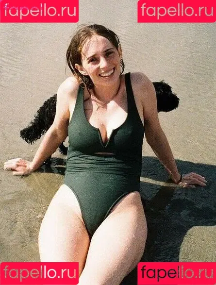 Maya Hawke / maya_hawke / neohawk2 Onlyfans Photo Gallery 