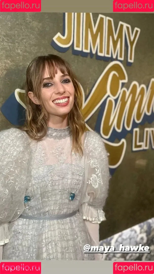 Maya Hawke / maya_hawke / neohawk2 Onlyfans Photo Gallery 