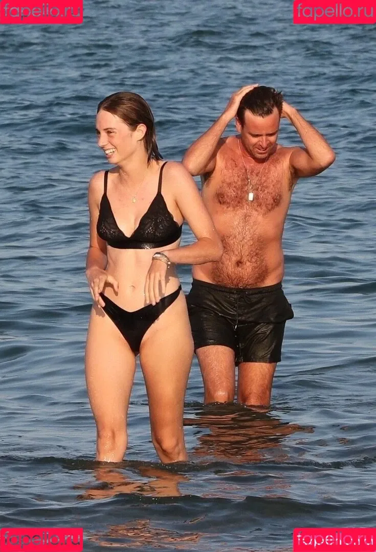 Maya Hawke / maya_hawke / neohawk2 Onlyfans Photo Gallery 