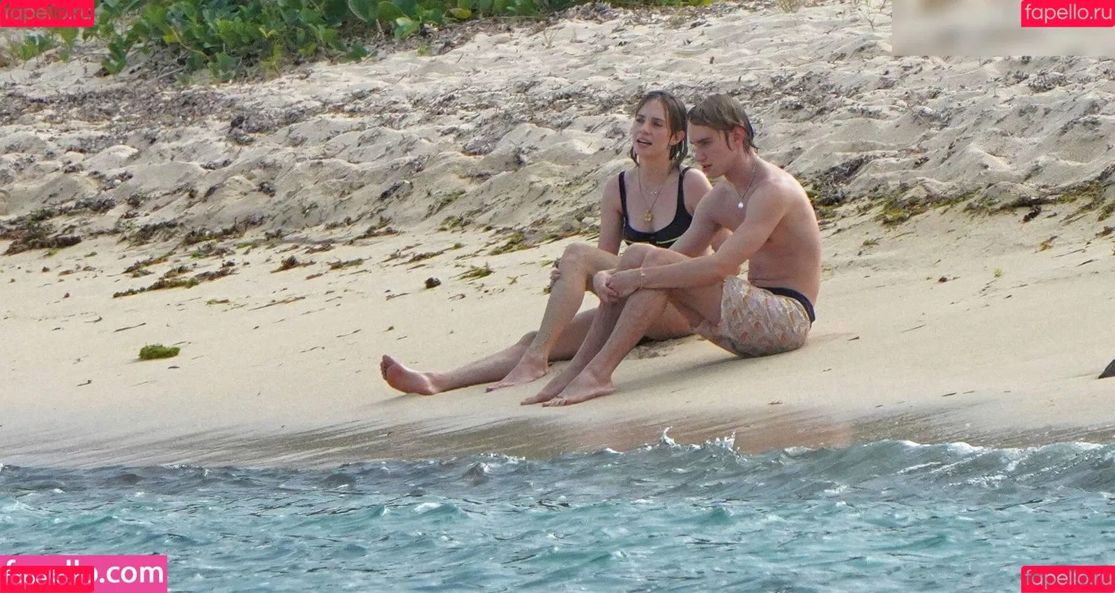 Maya Hawke / maya_hawke / neohawk2 Onlyfans Photo Gallery 