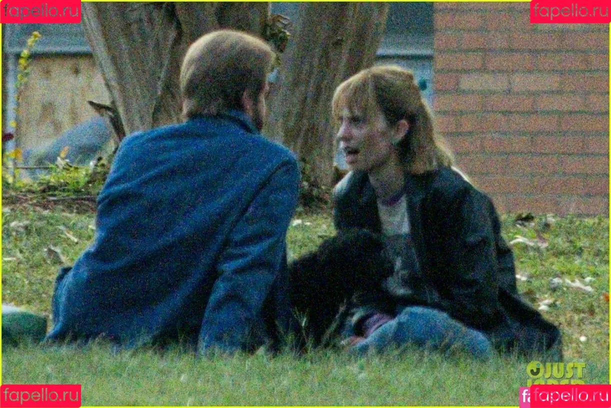 Maya Hawke / maya_hawke / neohawk2 Onlyfans Photo Gallery 