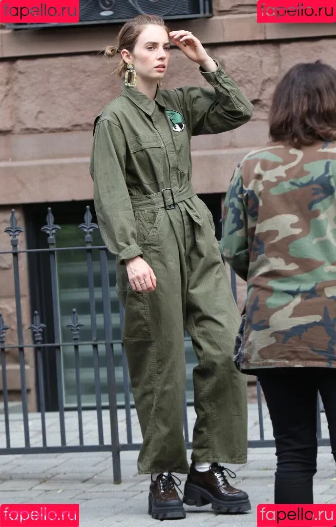 Maya Hawke / maya_hawke / neohawk2 Onlyfans Photo Gallery 