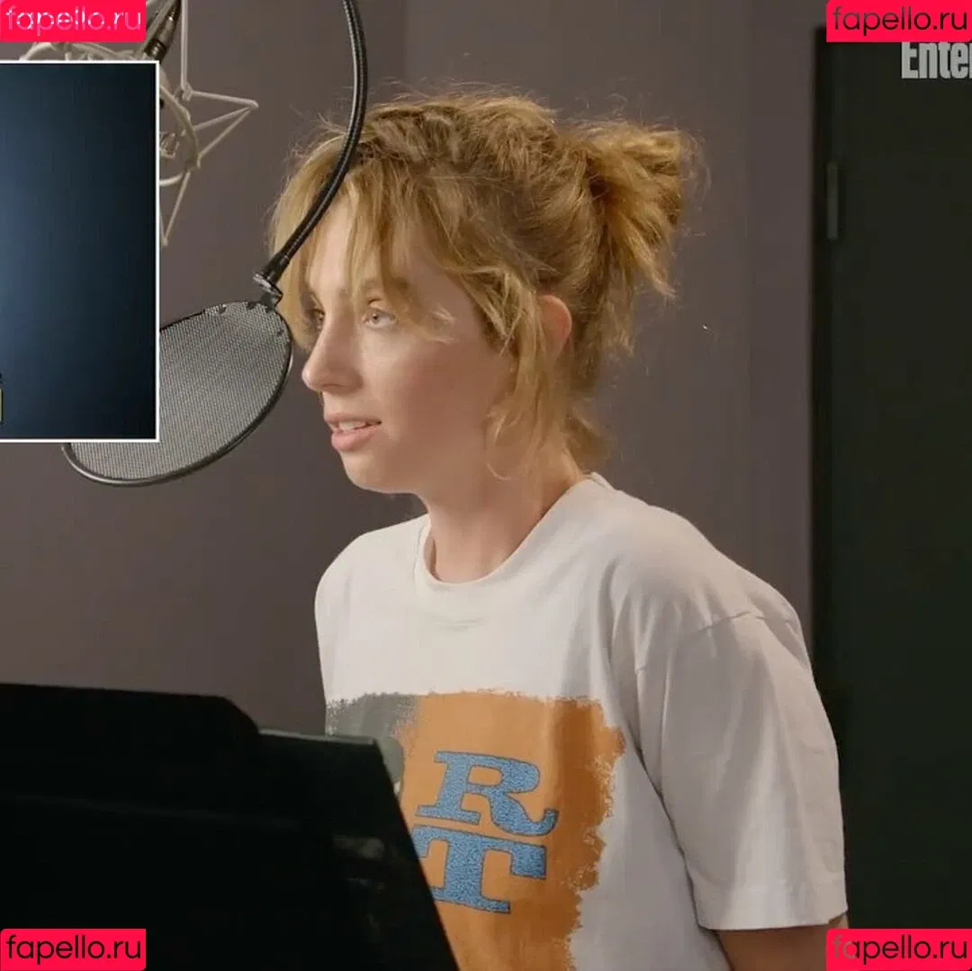 Maya Hawke / maya_hawke / neohawk2 Onlyfans Photo Gallery 