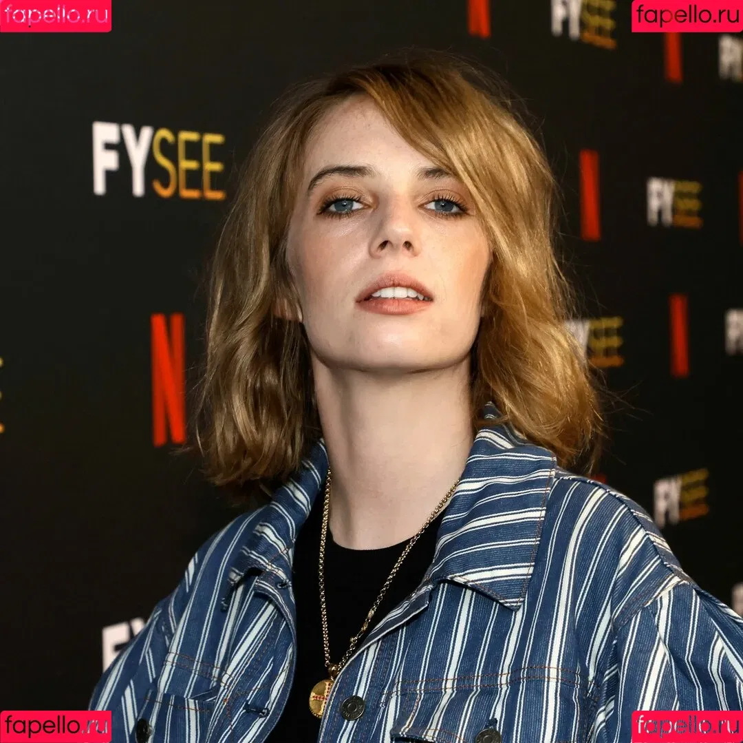 Maya Hawke / maya_hawke / neohawk2 Onlyfans Photo Gallery 