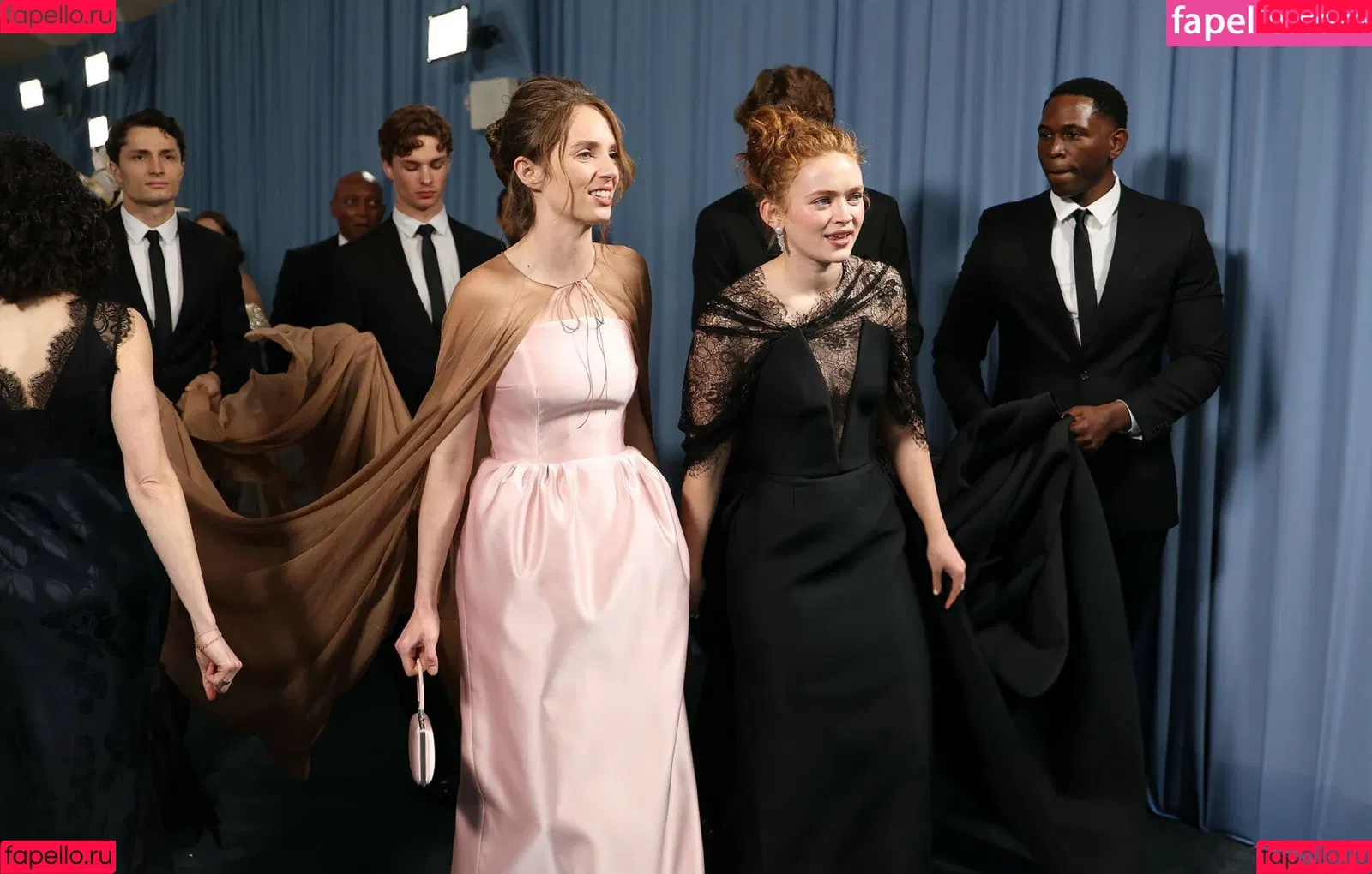 Maya Hawke / maya_hawke / neohawk2 Onlyfans Photo Gallery 