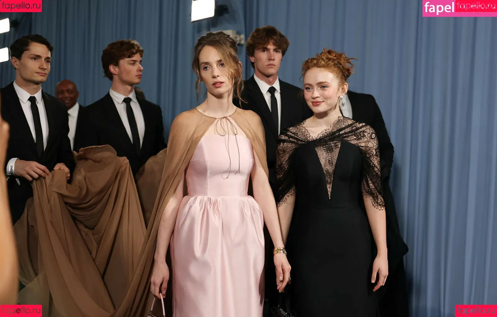 Maya Hawke / maya_hawke / neohawk2 Onlyfans Photo Gallery 