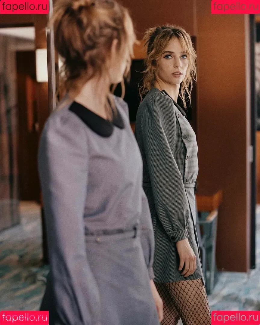 Maya Hawke / maya_hawke / neohawk2 Onlyfans Photo Gallery 