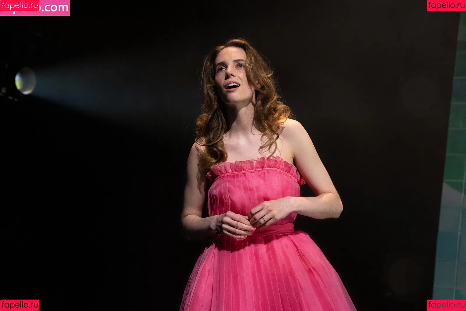 Maya Hawke / maya_hawke / neohawk2 Onlyfans Photo Gallery 