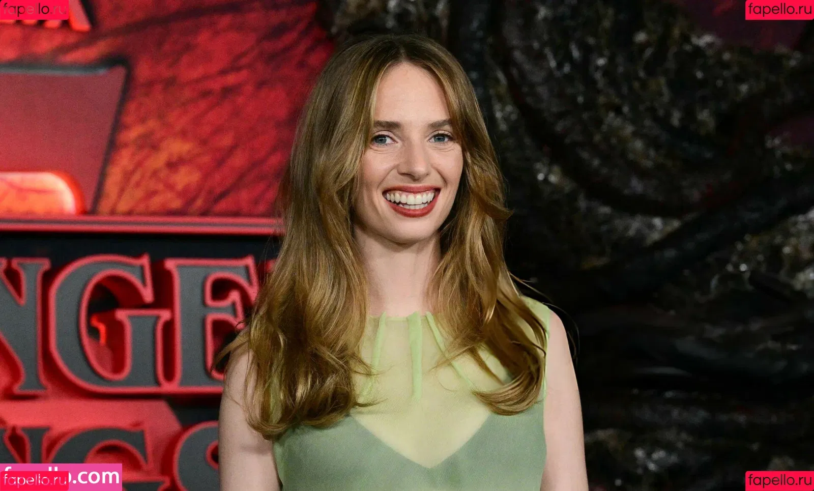 Maya Hawke / maya_hawke / neohawk2 Onlyfans Photo Gallery 