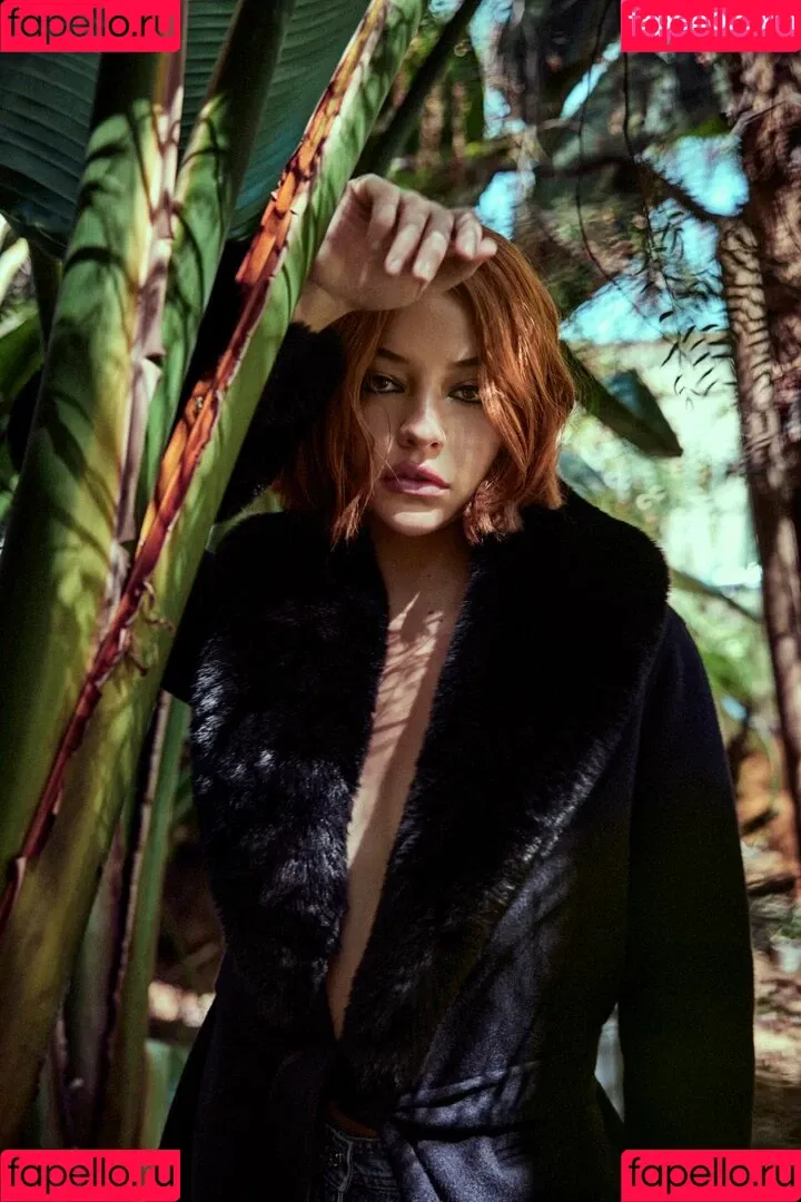 Madelyn Cline / madelyncline Onlyfans Photo Gallery 