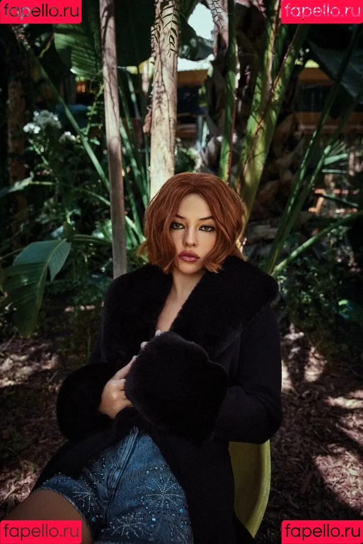 Madelyn Cline / madelyncline Onlyfans Photo Gallery 