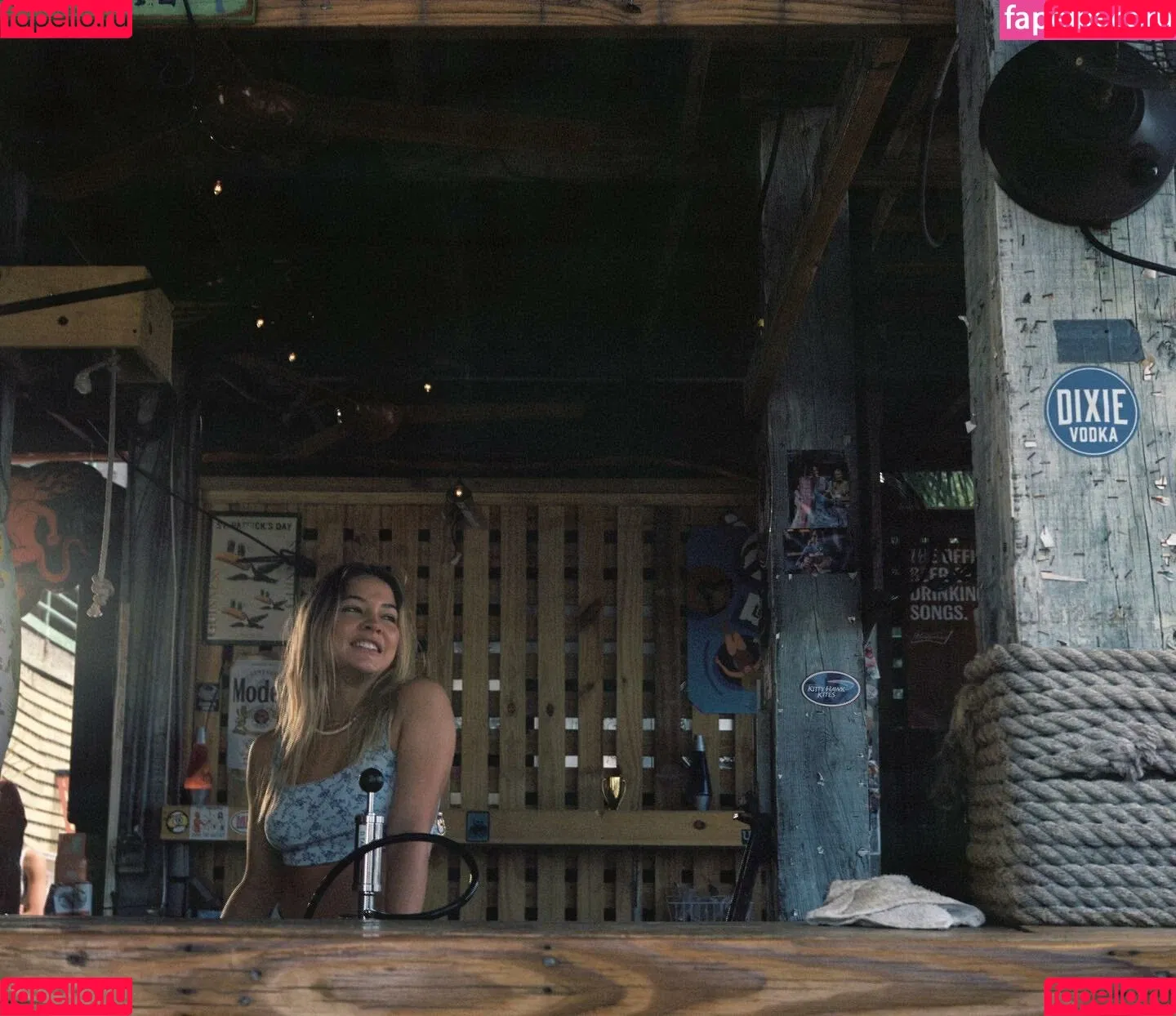 Madelyn Cline / madelyncline Onlyfans Photo Gallery 