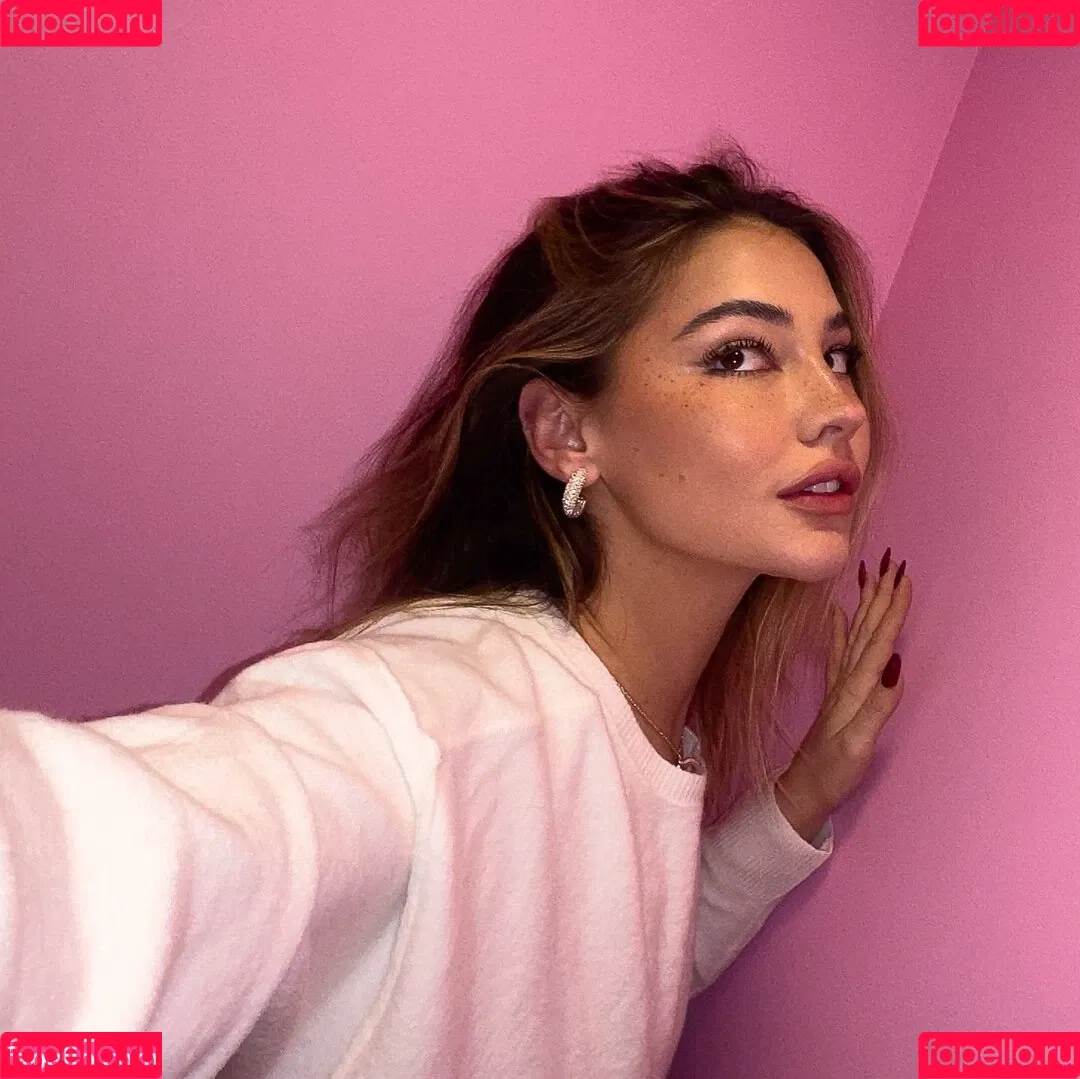 Madelyn Cline / madelyncline Onlyfans Photo Gallery 