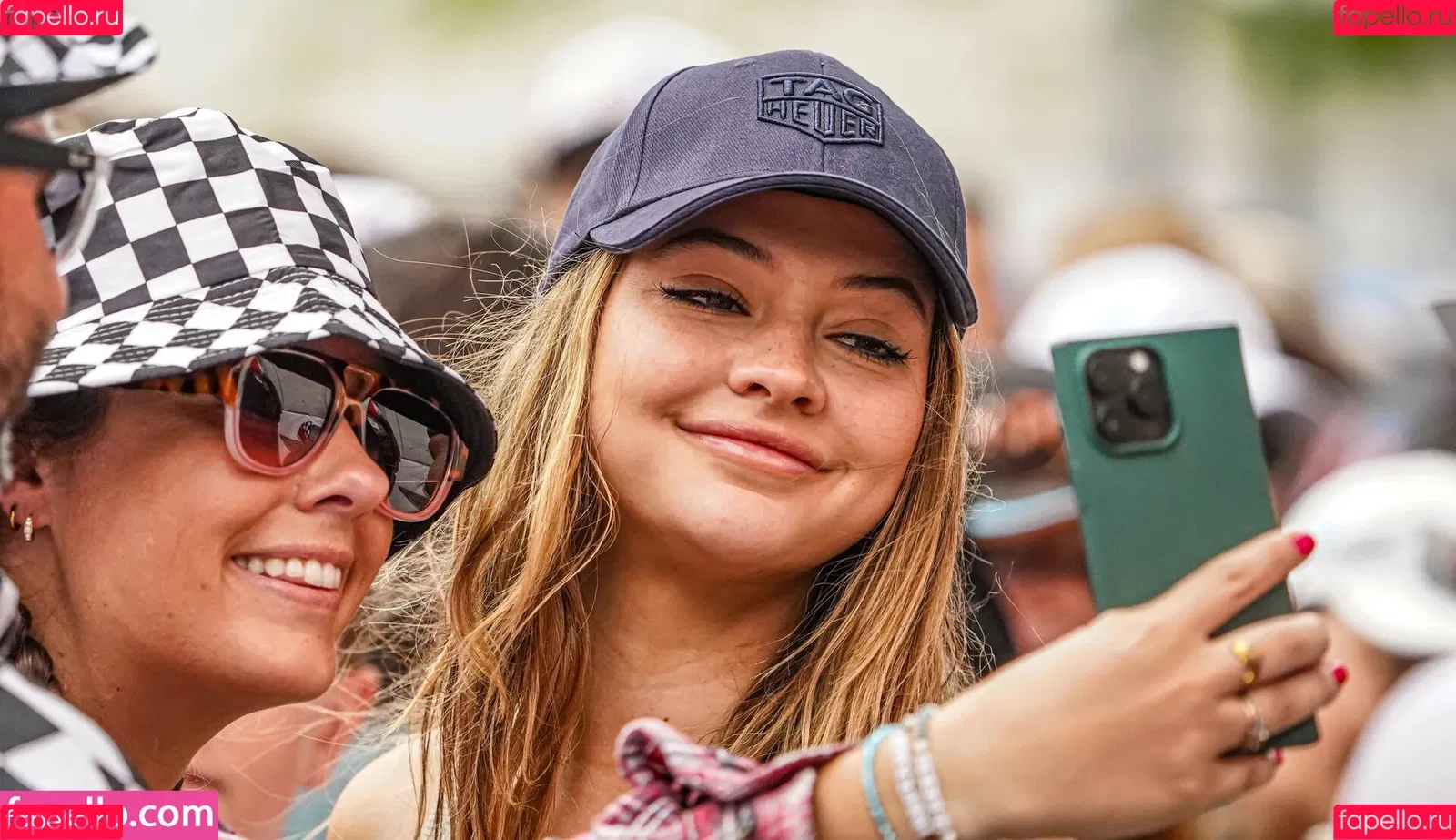 Madelyn Cline / madelyncline Onlyfans Photo Gallery 