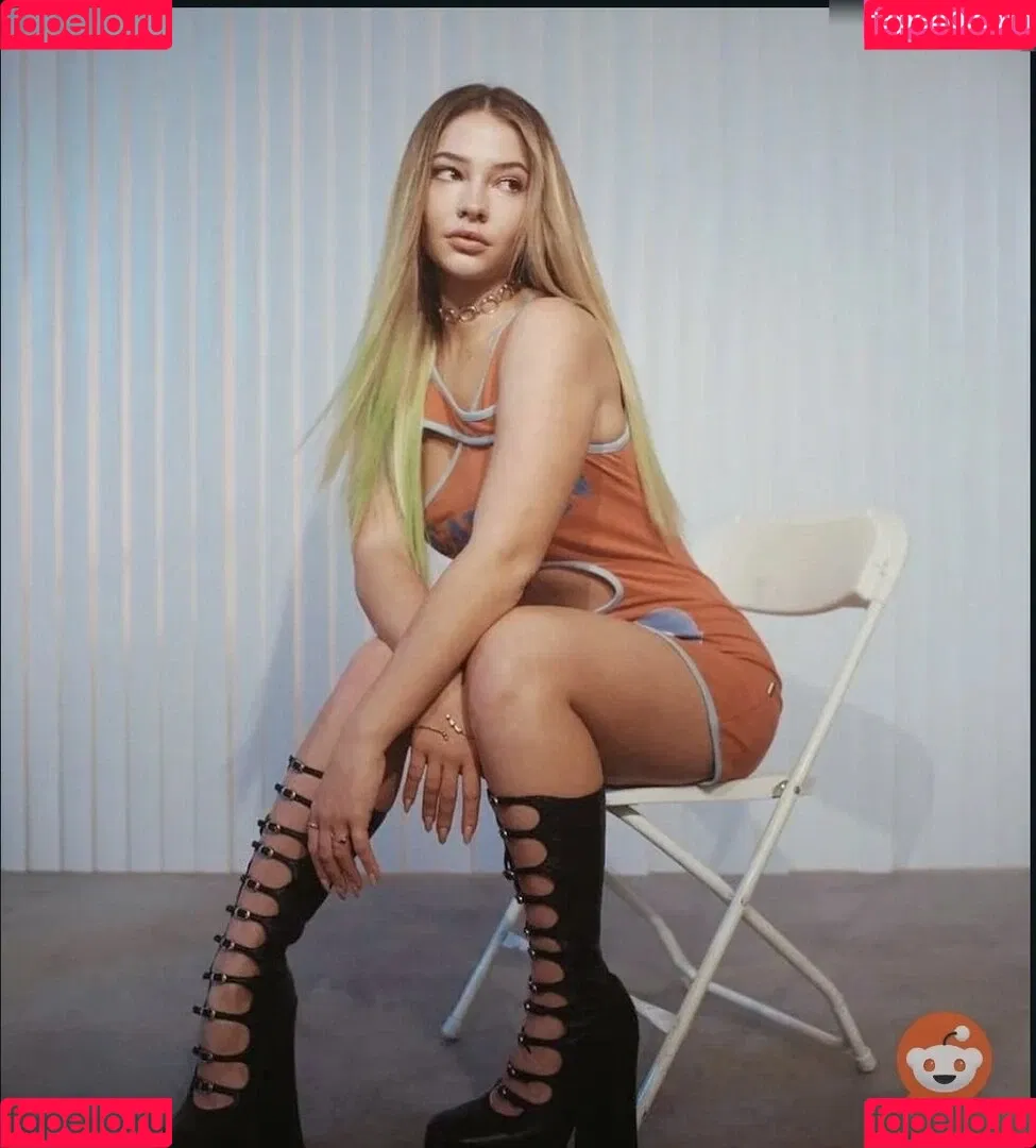 Madelyn Cline / madelyncline Onlyfans Photo Gallery 