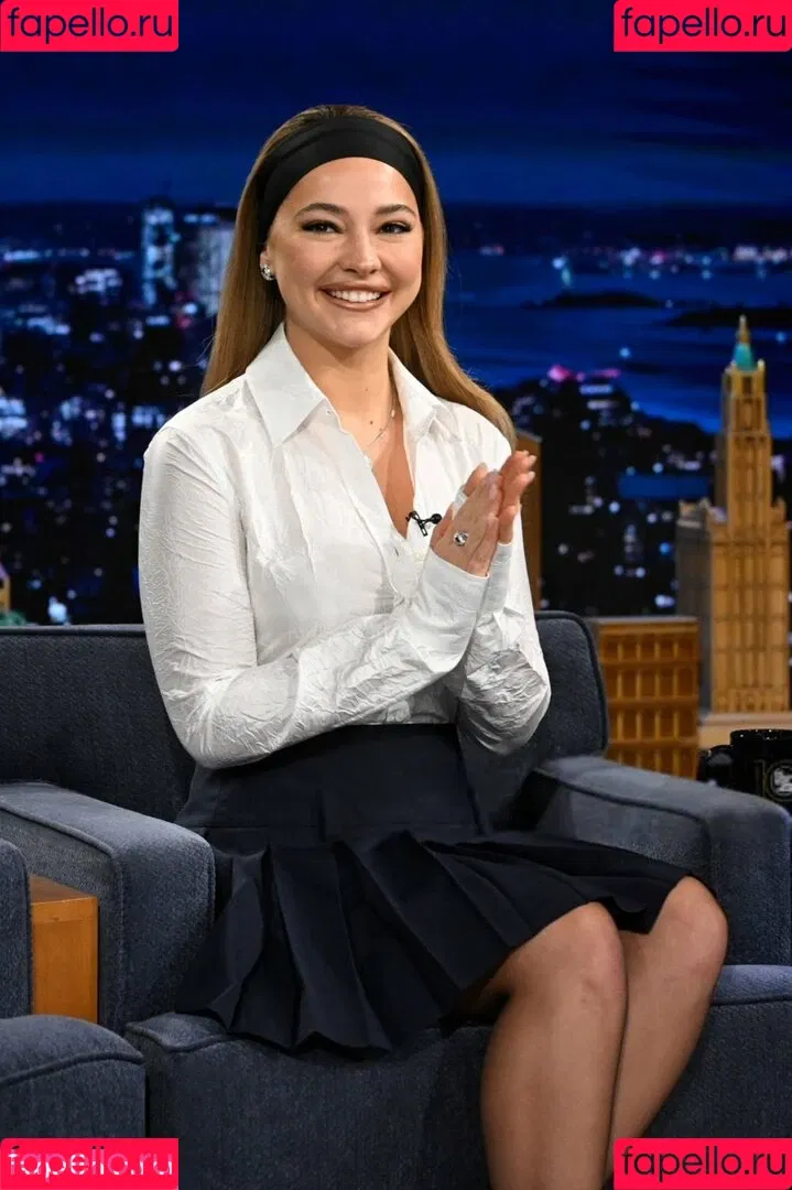 Madelyn Cline / madelyncline Onlyfans Photo Gallery 