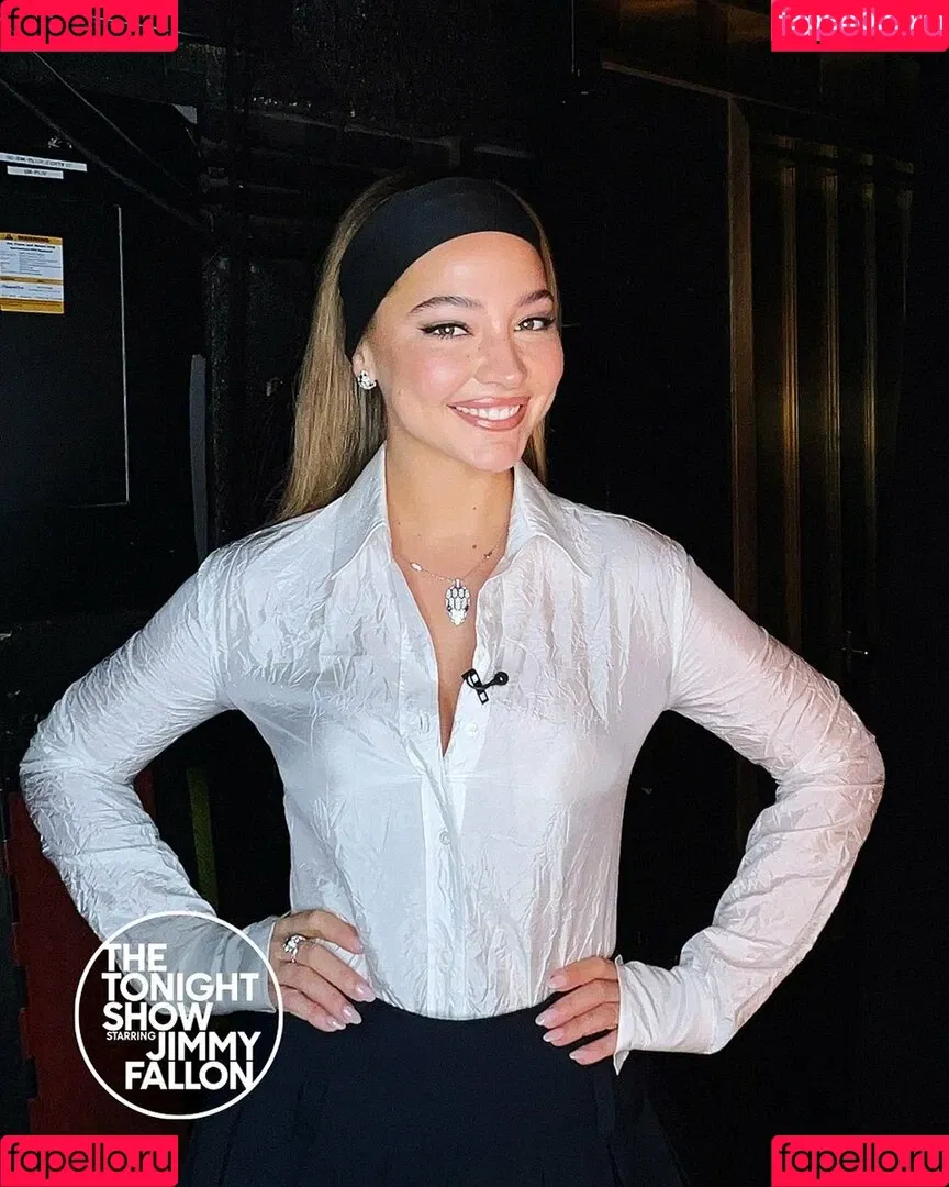 Madelyn Cline / madelyncline Onlyfans Photo Gallery 