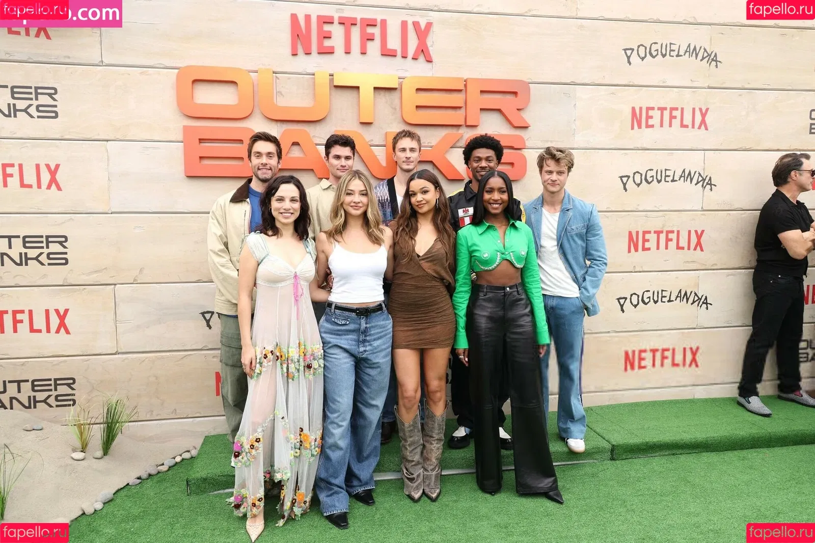 Madelyn Cline / madelyncline Onlyfans Photo Gallery 