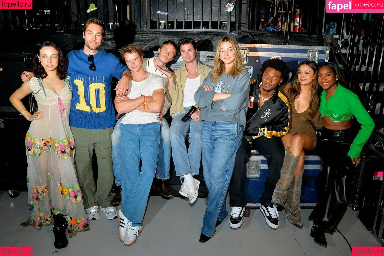 Madelyn Cline / madelyncline Onlyfans Photo Gallery 