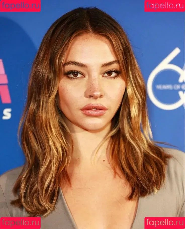 Madelyn Cline / madelyncline Onlyfans Photo Gallery 