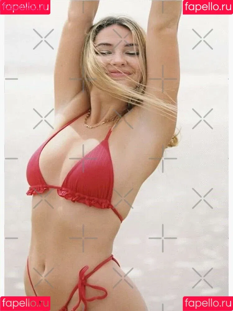 Madelyn Cline / madelyncline Onlyfans Photo Gallery 