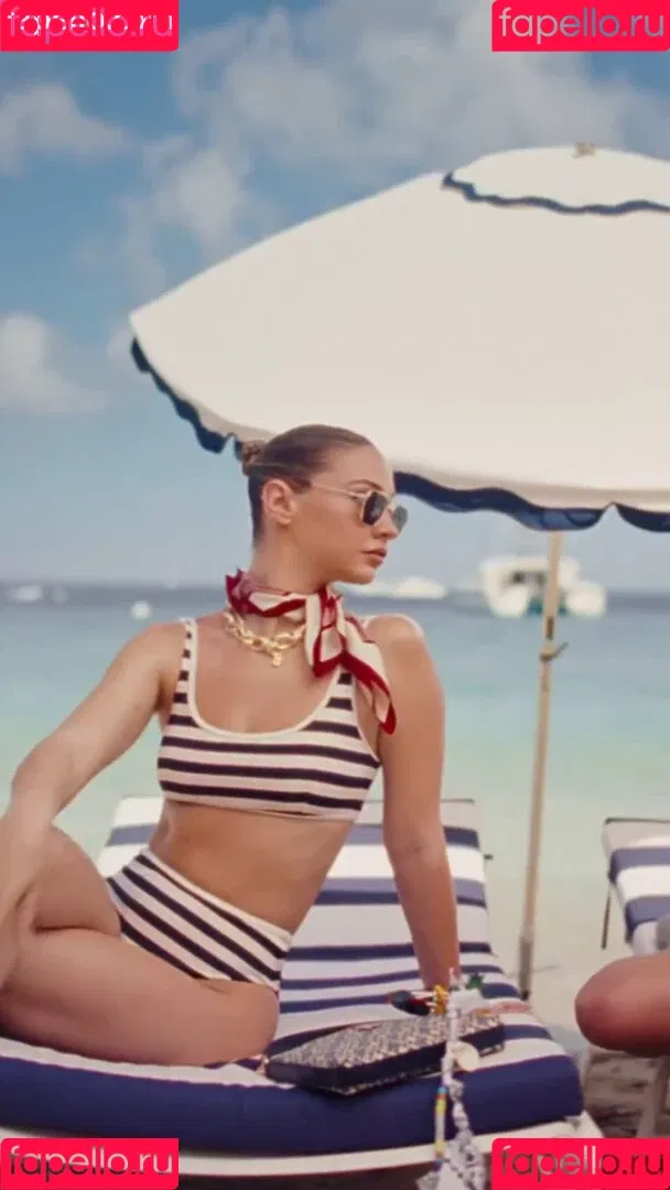 Madelyn Cline / madelyncline Onlyfans Photo Gallery 