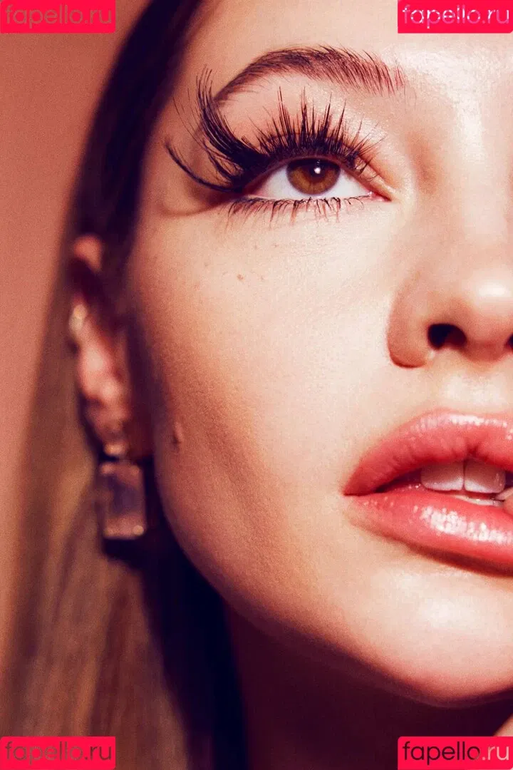 Madelyn Cline / madelyncline Onlyfans Photo Gallery 