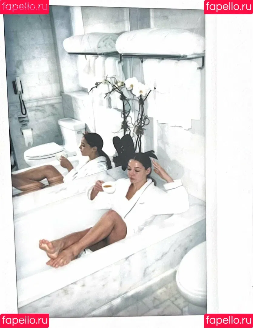 Madelyn Cline / madelyncline Onlyfans Photo Gallery 