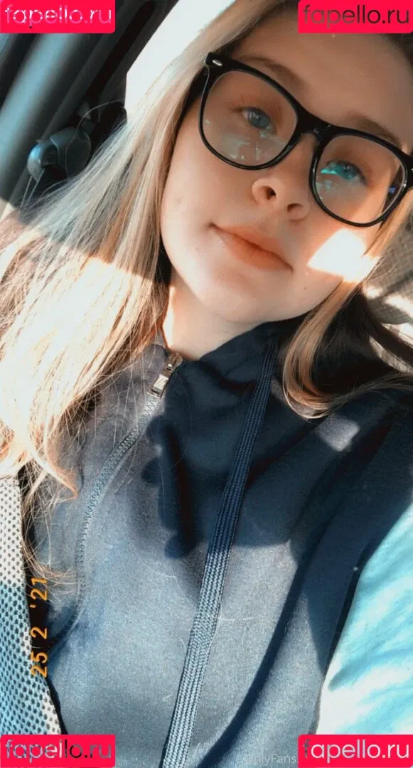 nessajade / nessajade_ Onlyfans Photo Gallery 