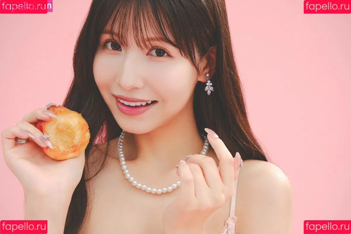 Momo Sakura / sakumomo1203 / sakuramomo_official / 桜空もも Onlyfans Photo Gallery 