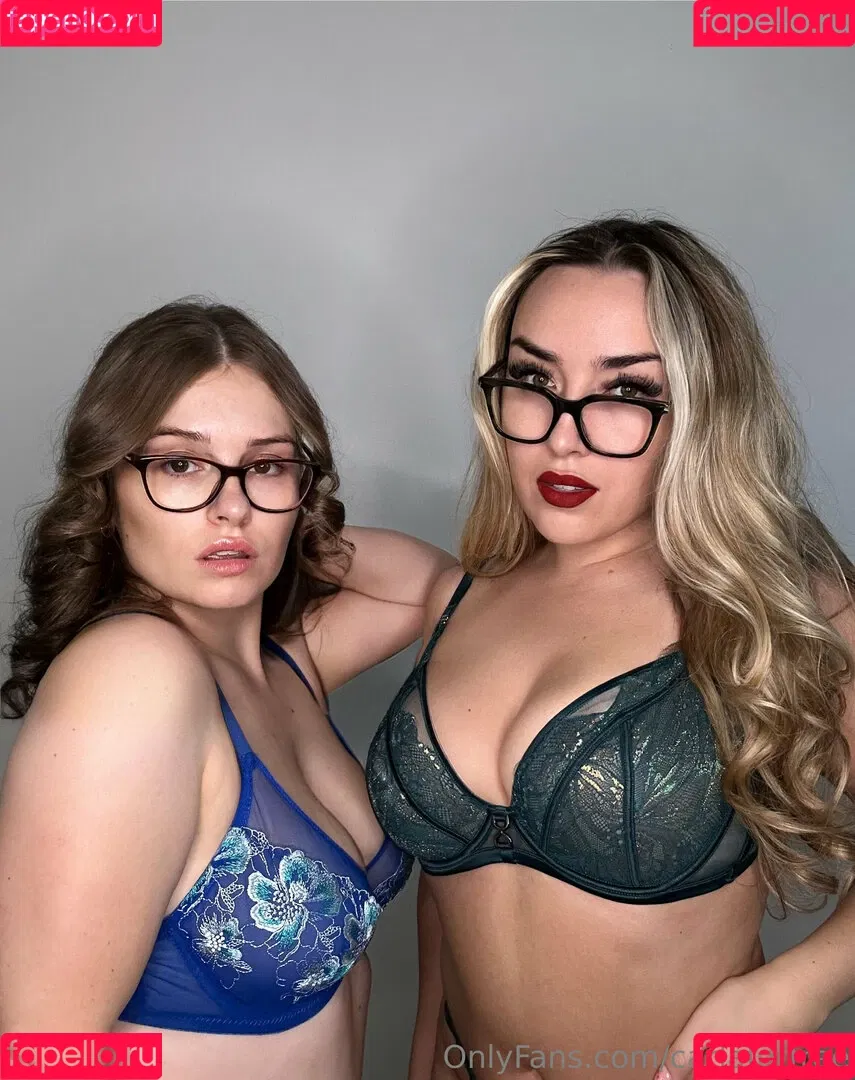 carlaforfree / carlaharvey Onlyfans Photo Gallery 