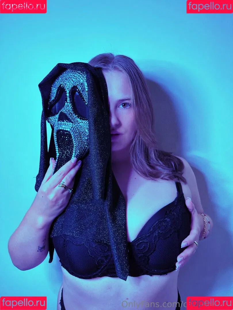 carlaforfree / carlaharvey Onlyfans Photo Gallery 