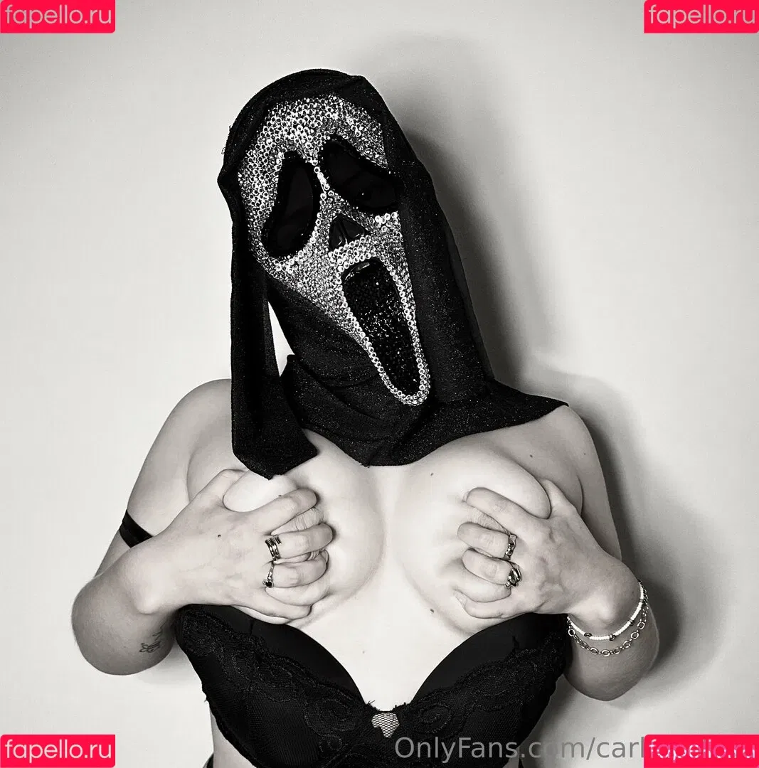 carlaforfree / carlaharvey Onlyfans Photo Gallery 