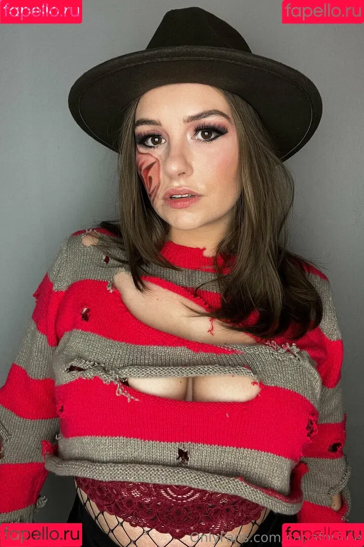 carlaforfree / carlaharvey Onlyfans Photo Gallery 