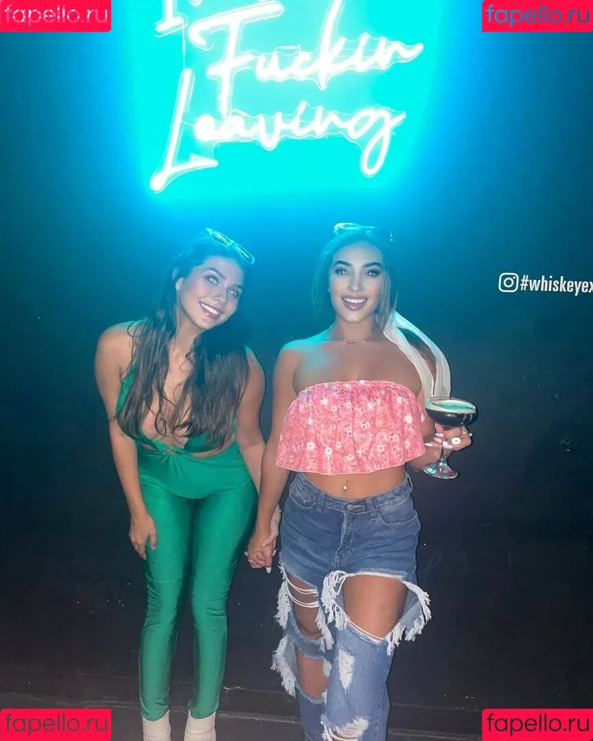 Maddy Mahmoudi / MaddyMahmoudi / Maddy_mahmoudi / u268798505 Onlyfans Photo Gallery 