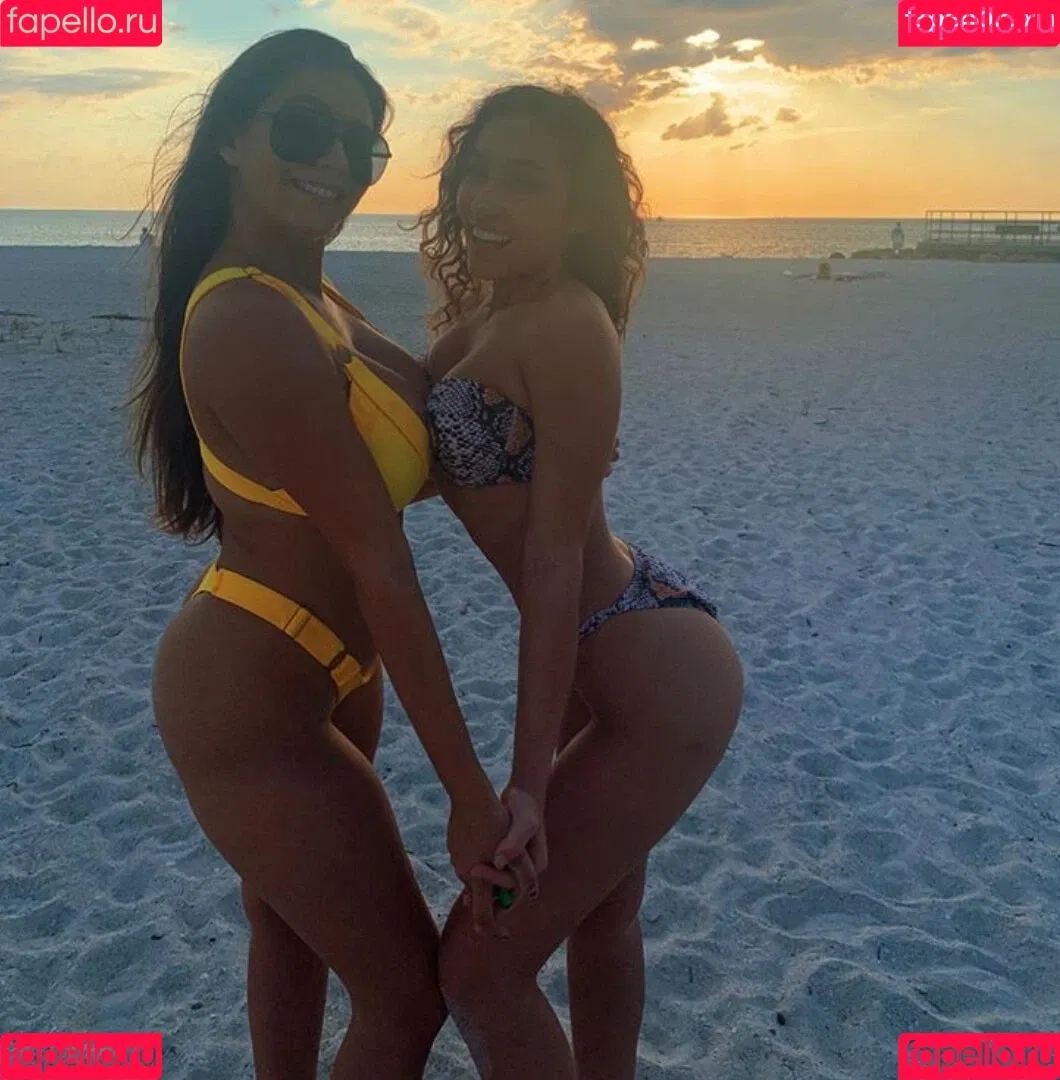 Maddy Mahmoudi / MaddyMahmoudi / Maddy_mahmoudi / u268798505 Onlyfans Photo Gallery 