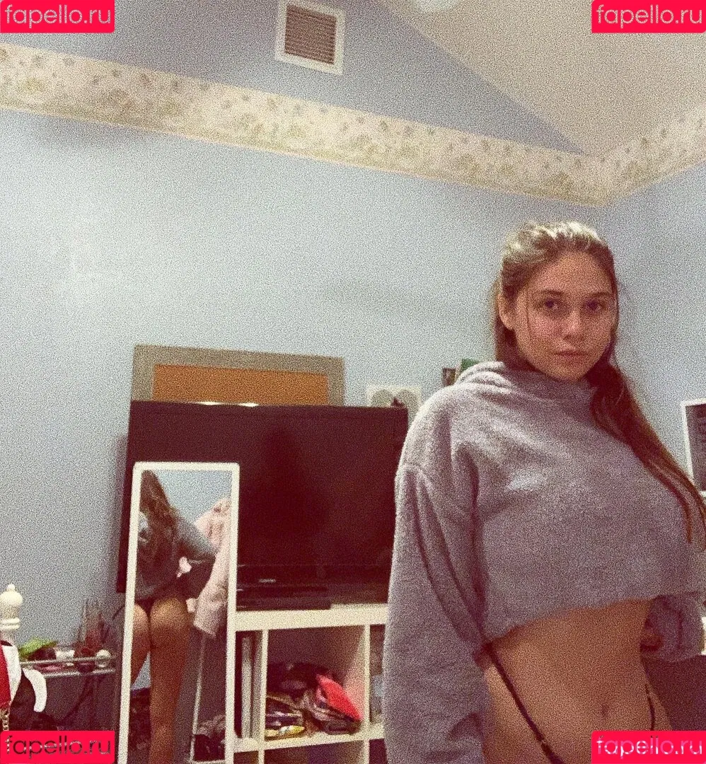 Maddy Mahmoudi / MaddyMahmoudi / Maddy_mahmoudi / u268798505 Onlyfans Photo Gallery 