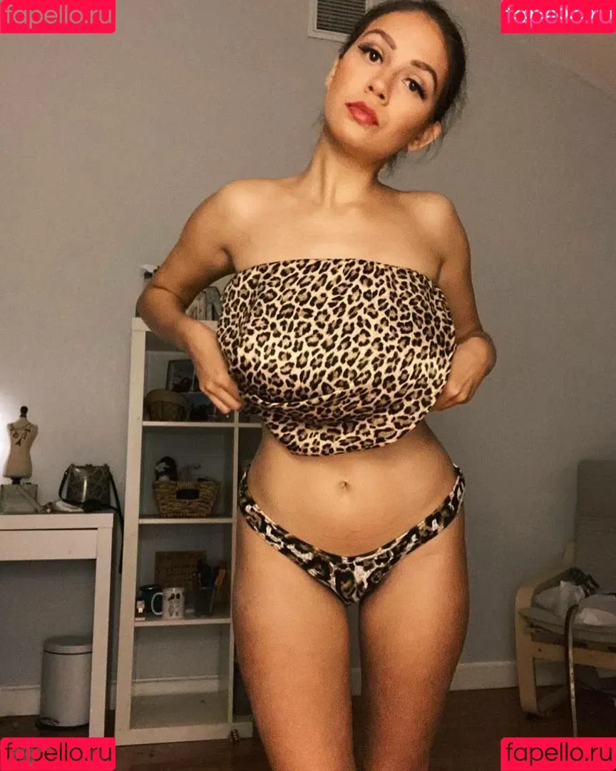 Maddy Mahmoudi / MaddyMahmoudi / Maddy_mahmoudi / u268798505 Onlyfans Photo Gallery 