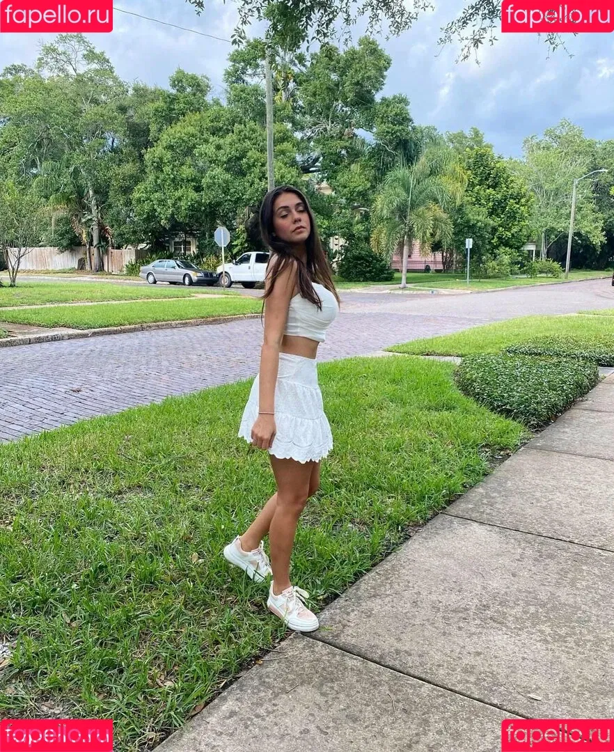 Maddy Mahmoudi / MaddyMahmoudi / Maddy_mahmoudi / u268798505 Onlyfans Photo Gallery 