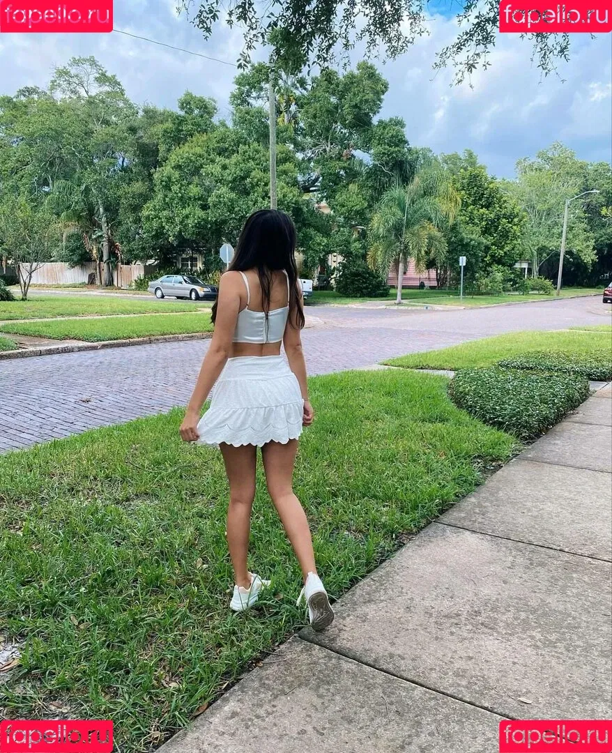 Maddy Mahmoudi / MaddyMahmoudi / Maddy_mahmoudi / u268798505 Onlyfans Photo Gallery 