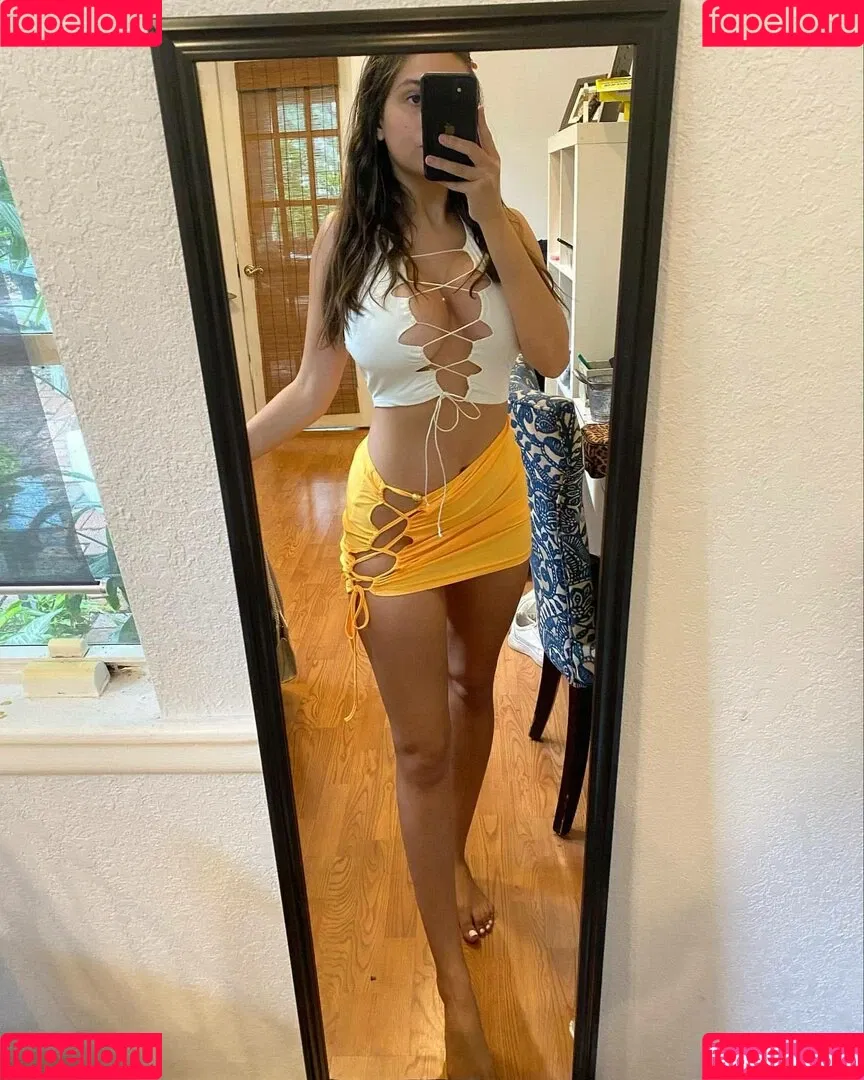 Maddy Mahmoudi / MaddyMahmoudi / Maddy_mahmoudi / u268798505 Onlyfans Photo Gallery 