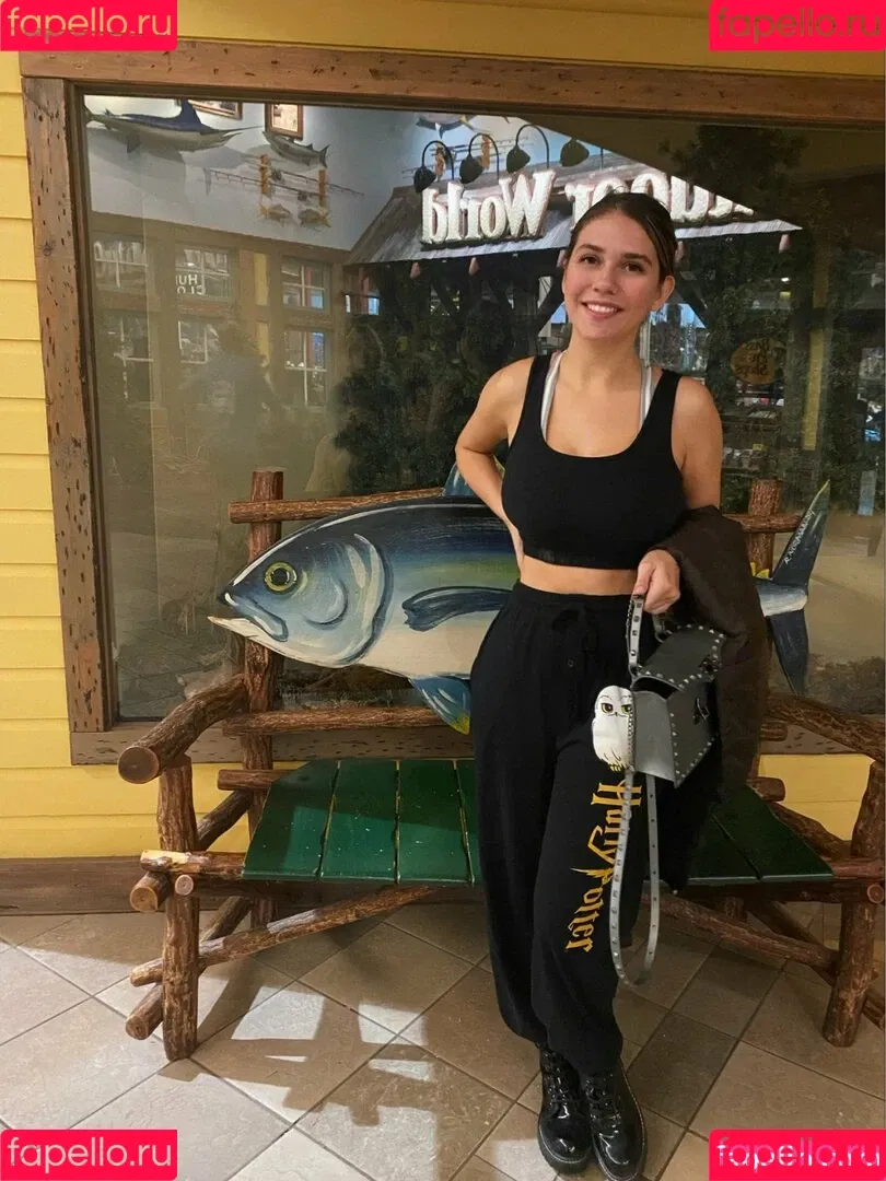 Maddy Mahmoudi / MaddyMahmoudi / Maddy_mahmoudi / u268798505 Onlyfans Photo Gallery 