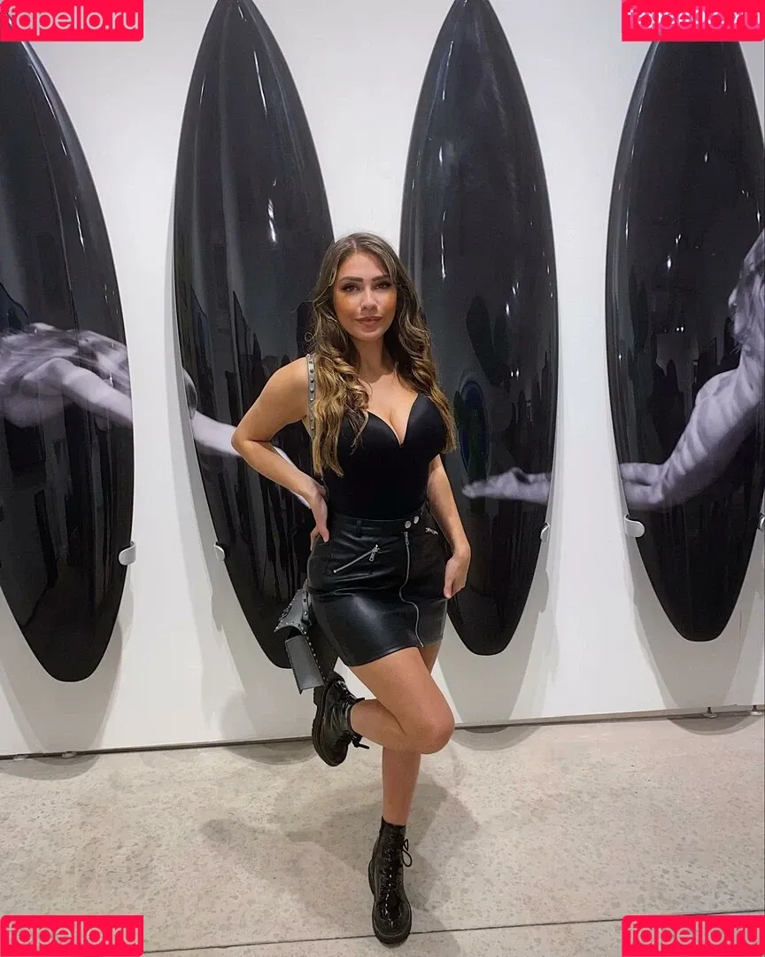 Maddy Mahmoudi / MaddyMahmoudi / Maddy_mahmoudi / u268798505 Onlyfans Photo Gallery 