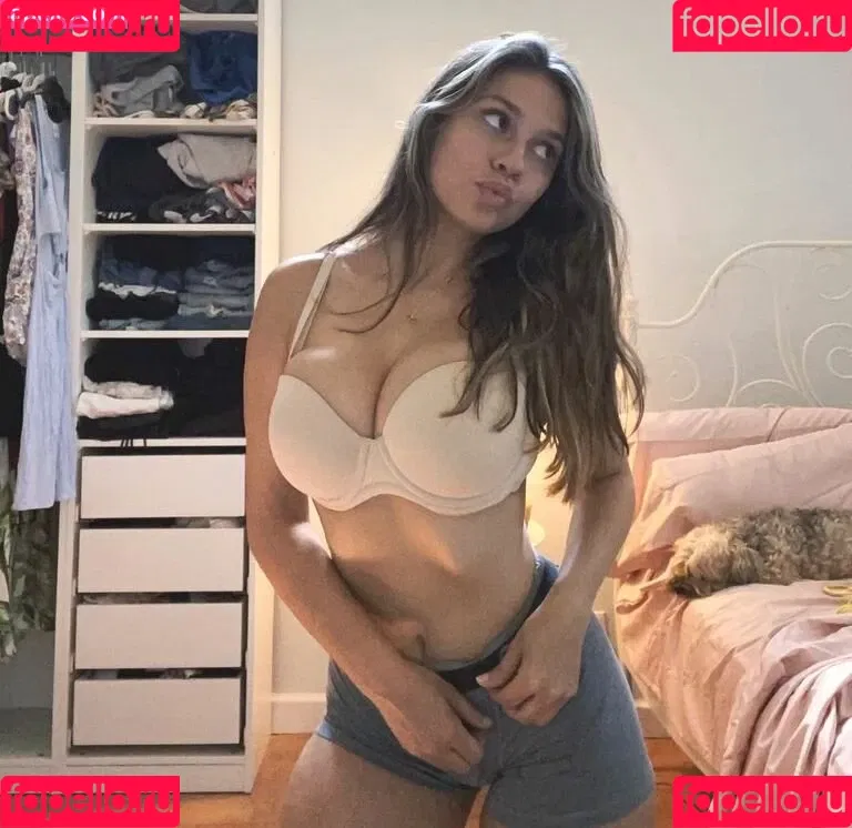 Maddy Mahmoudi / MaddyMahmoudi / Maddy_mahmoudi / u268798505 Onlyfans Photo Gallery 